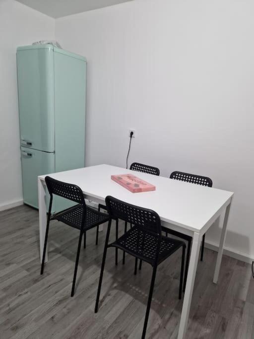 Charmante Ferienwohnung In Herne-Mitte Luaran gambar